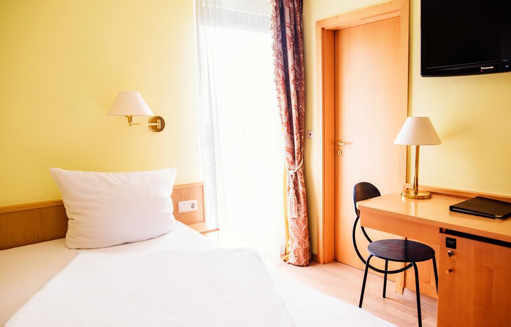 Sporthotel Schoenblick Meersburg Zewnętrze zdjęcie