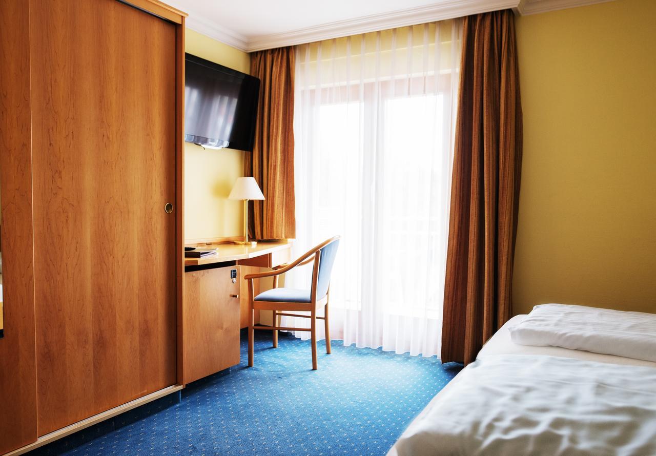 Sporthotel Schoenblick Meersburg Zewnętrze zdjęcie